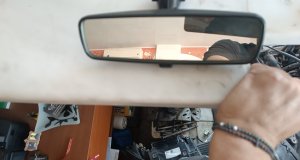 ΕΣΩΤΕΡΙΚΟΣ ΚΑΘΡΕΦΤΗΣ ΓΙΑ CITROEN C3