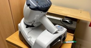 Nidek HandyRef-K Handheld Ref/Kerat
