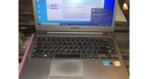 Laptop Samsung 13.3” A6 με 4giga ram 500 gb hdd